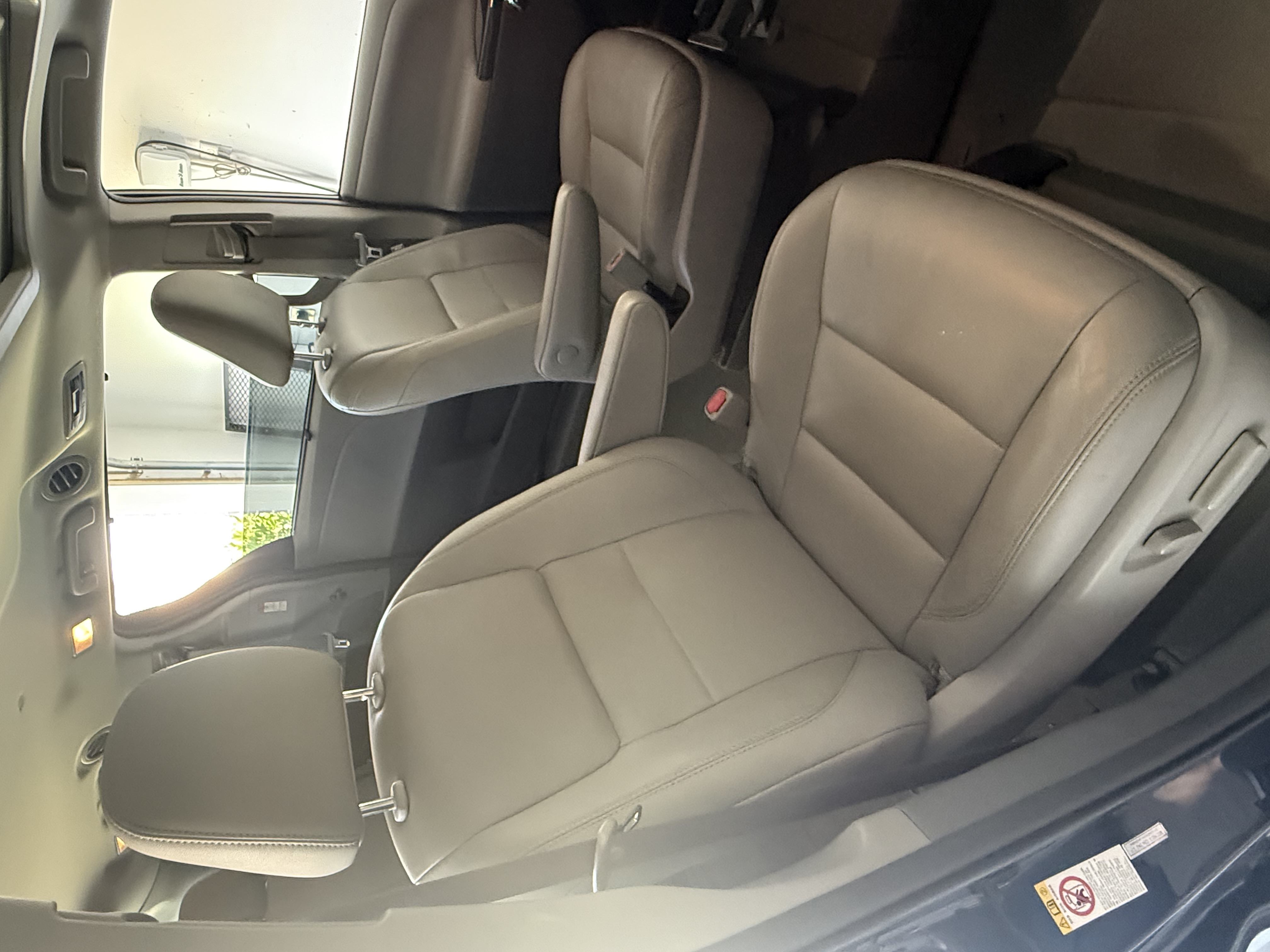 Used 2018 Toyota Sienna XLE w/ XLE Navigation Package FWD image 9