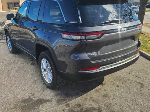 Used 2024 Jeep Grand Cherokee Laredo X w/ Luxury Tech Group I image 11