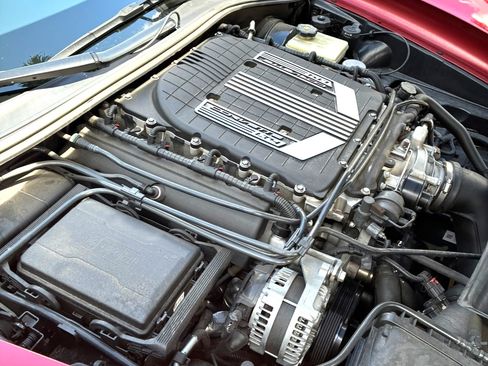 Used 2015 Chevrolet Corvette Z06 w/ 2LZ Preferred Equipment Group RWD image 13