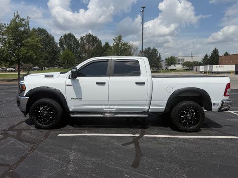 Used 2023 RAM 2500 Big Horn w/ Level 1 Equipment Group AWD/4WD image 1