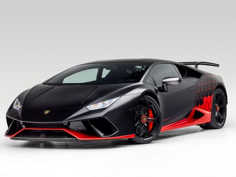 Used 2019 Lamborghini Huracan Performante image 16