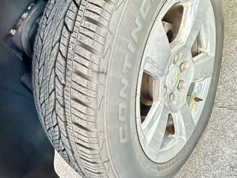 Used 2016 Chevrolet Suburban LT w/ Texas Edition Package image 22