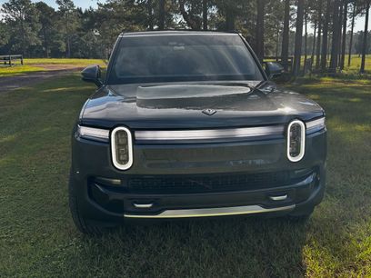 Used 2025 Rivian R1S Adventure