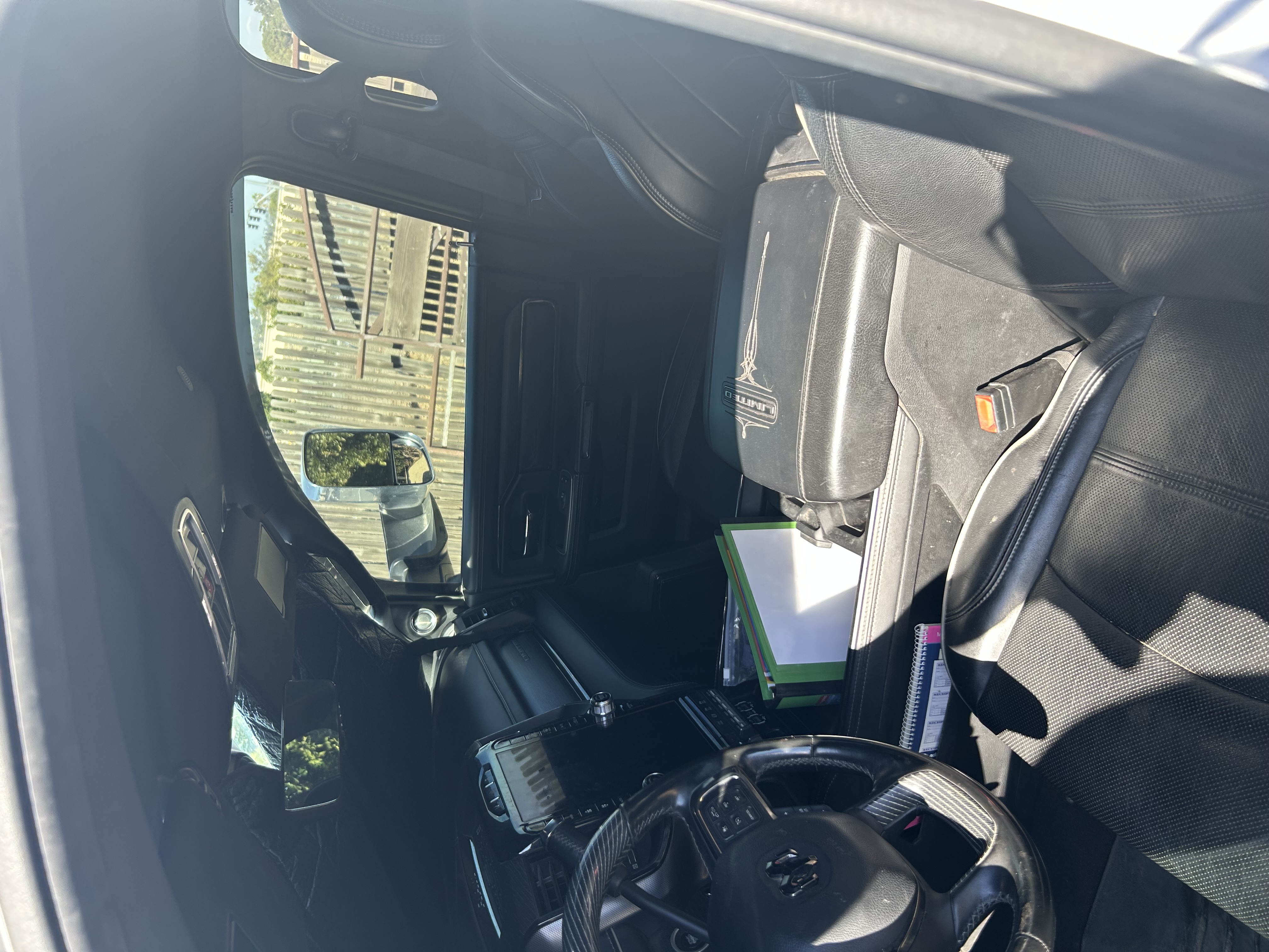 Used 2022 RAM 5500 4x4 Crew Cab image 6