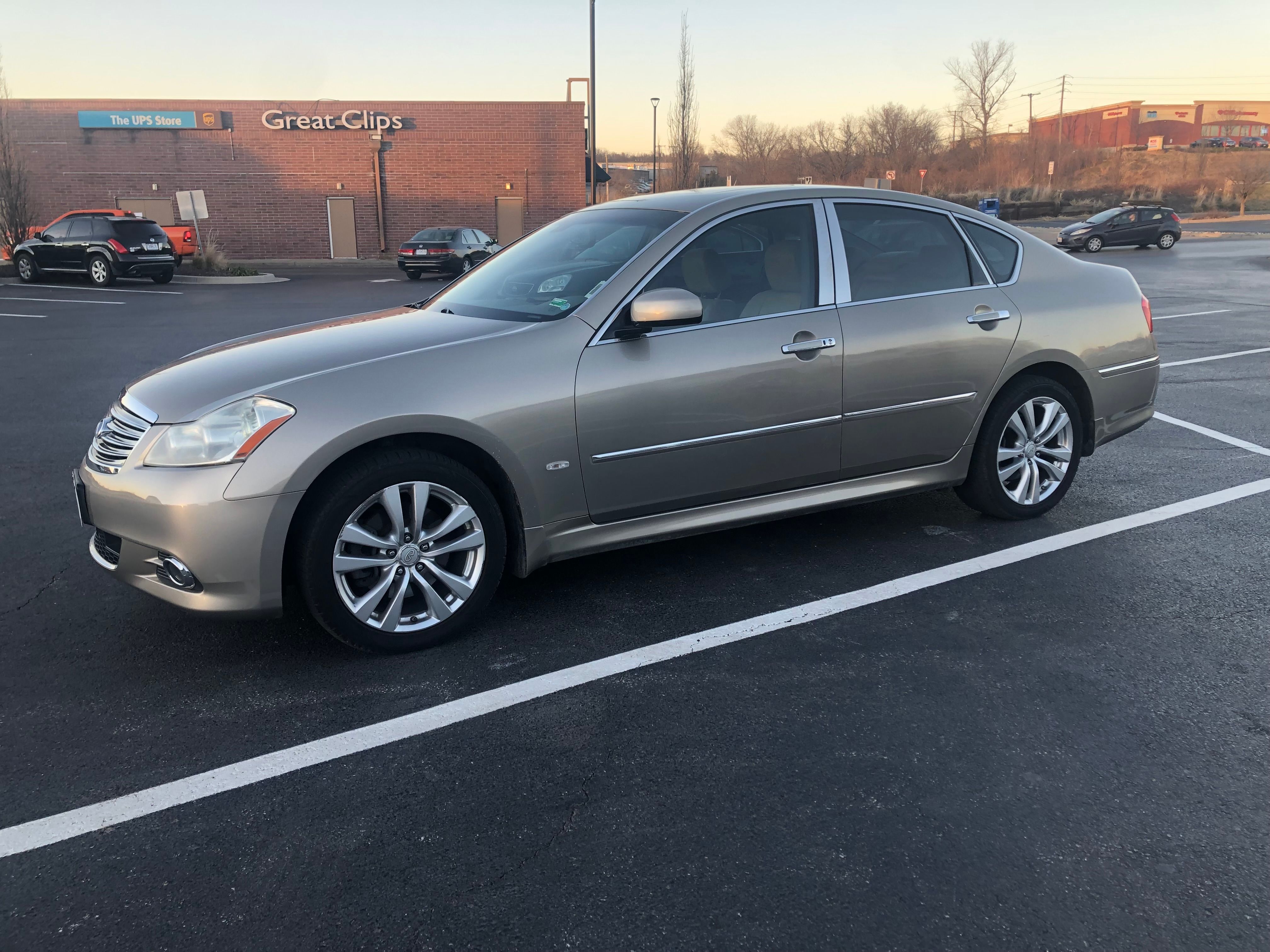 Used 2008 INFINITI M35 x w/ Technology Pkg AWD/4WD image 8