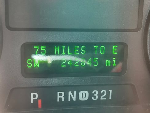 Used 2007 Ford F250 Lariat AWD/4WD image 9