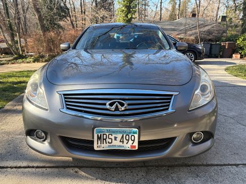 Used 2010 INFINITI G37 x Sedan w/ Premium Pkg image 1