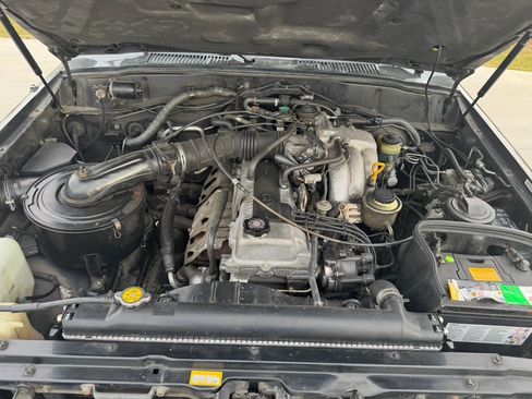 Used 1997 Toyota Land Cruiser image 17