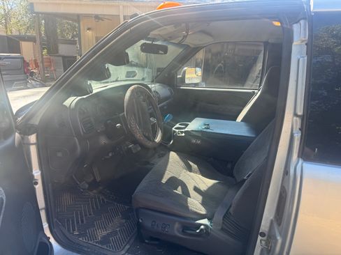 Used 2001 Dodge Ram 3500 Truck 2WD Quad Cab image 16