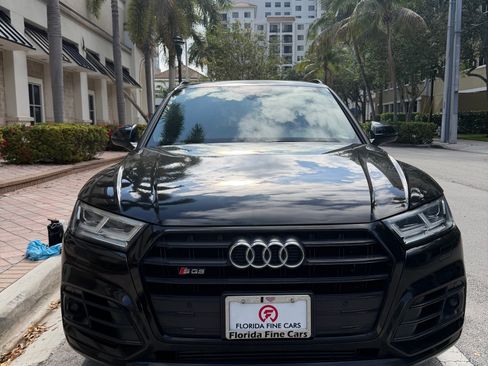Used 2020 Audi SQ5 Premium Plus w/ Premium Plus Package AWD/4WD image 1