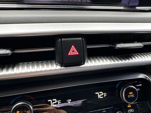 Used 2021 Kia K5 GT-Line w/ GT-Line FWD Premium Package image 17