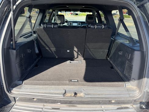 Used 2015 Ford Expedition EL XLT w/ Equipment Group 202A image 14
