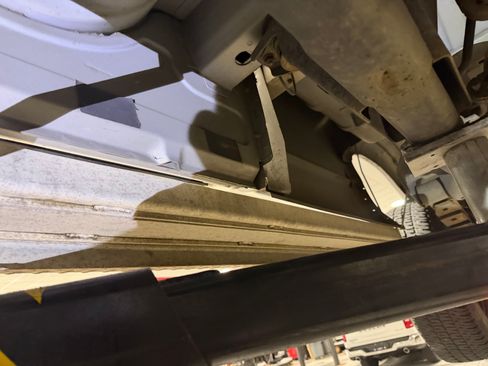 Used 2006 Dodge Ram 2500 Truck SLT image 17