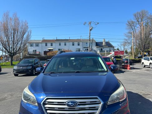 Used 2015 Subaru Outback 2.5i Premium image 10