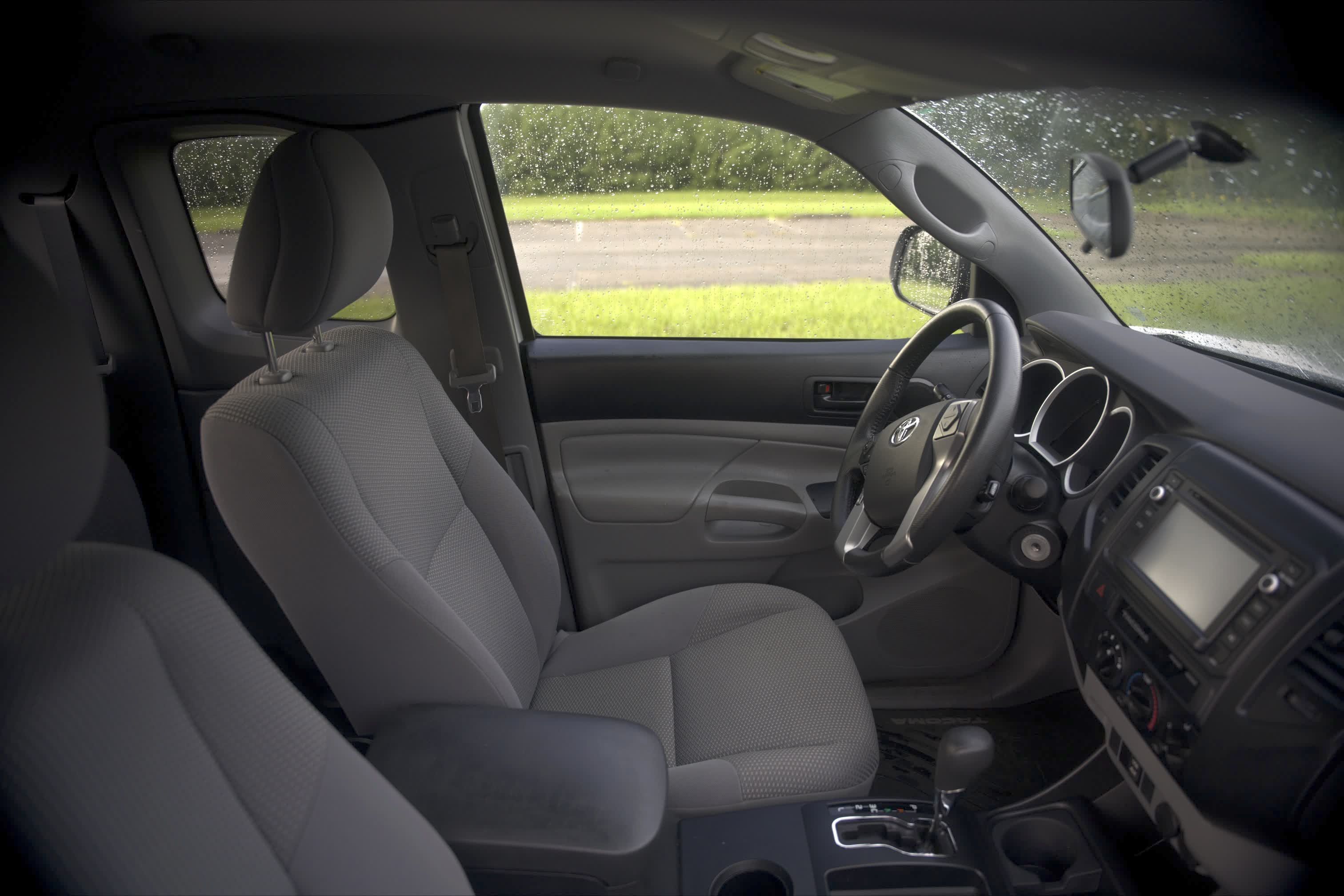 Used 2015 Toyota Tacoma 2WD Access Cab w/ Convenience Package image 15
