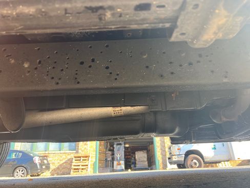 Used 2014 Ford E-350 and Econoline 350 XLT image 14