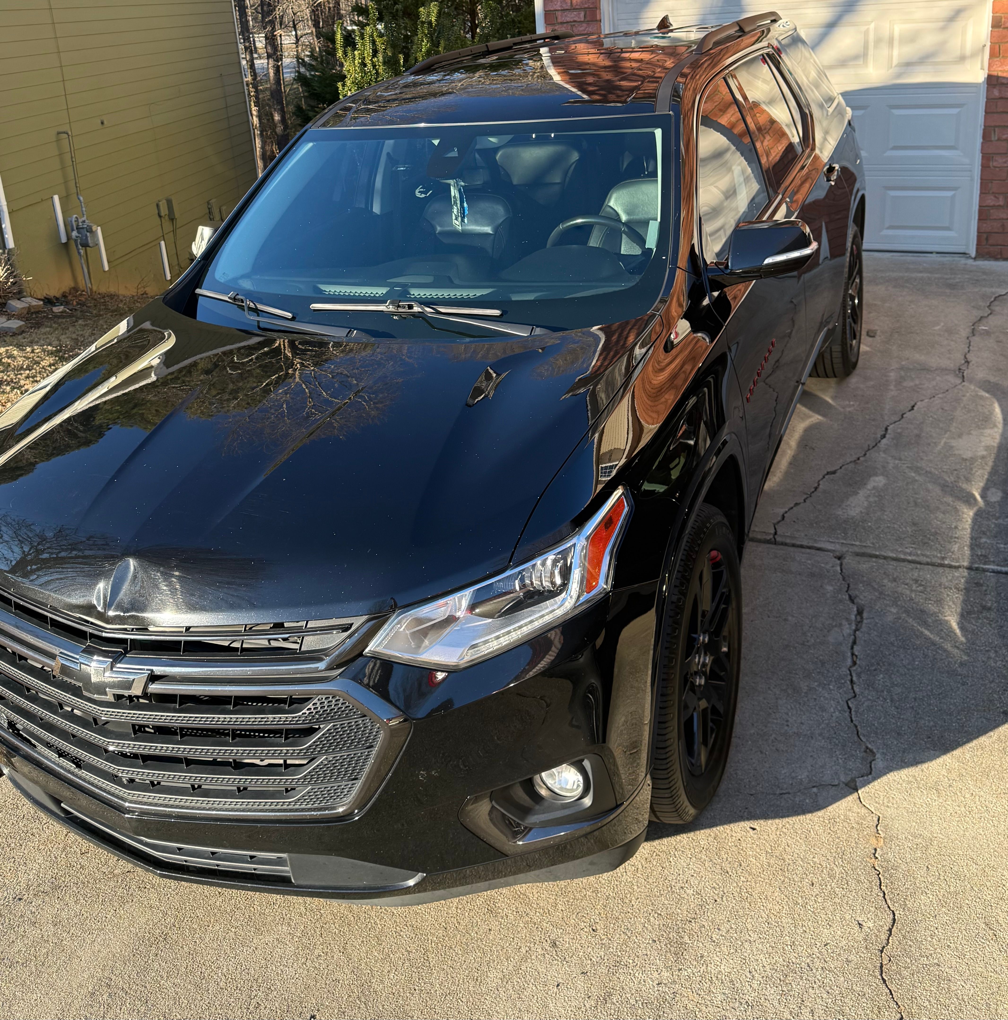 Used 2019 Chevrolet Traverse Premier w/ Redline Edition FWD image 10