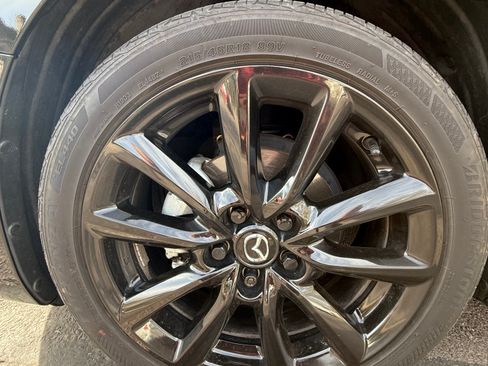 Used 2024 MAZDA MAZDA3 s image 8