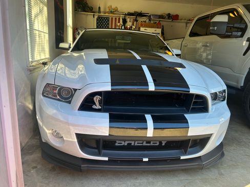 Used 2014 Ford Mustang Shelby GT500 w/ Equipment Group 821A image 1