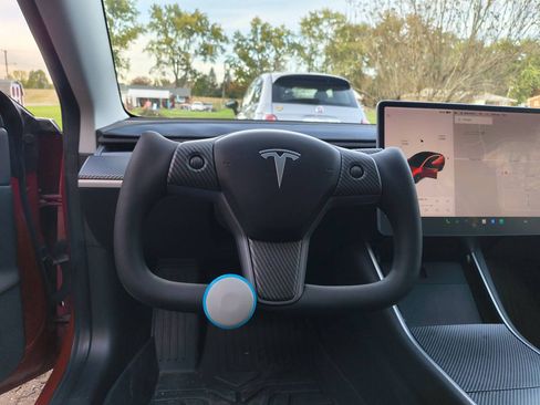 Used 2018 Tesla Model 3 Long Range image 11