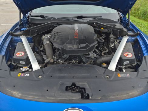 Used 2018 Kia Stinger GT1 AWD/4WD image 16