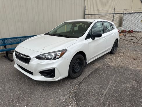 Used 2018 Subaru Impreza 2.0i AWD/4WD image 2