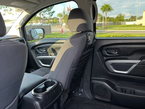 Used 2023 Nissan Titan SV w/ SV Convenience Package RWD image 25