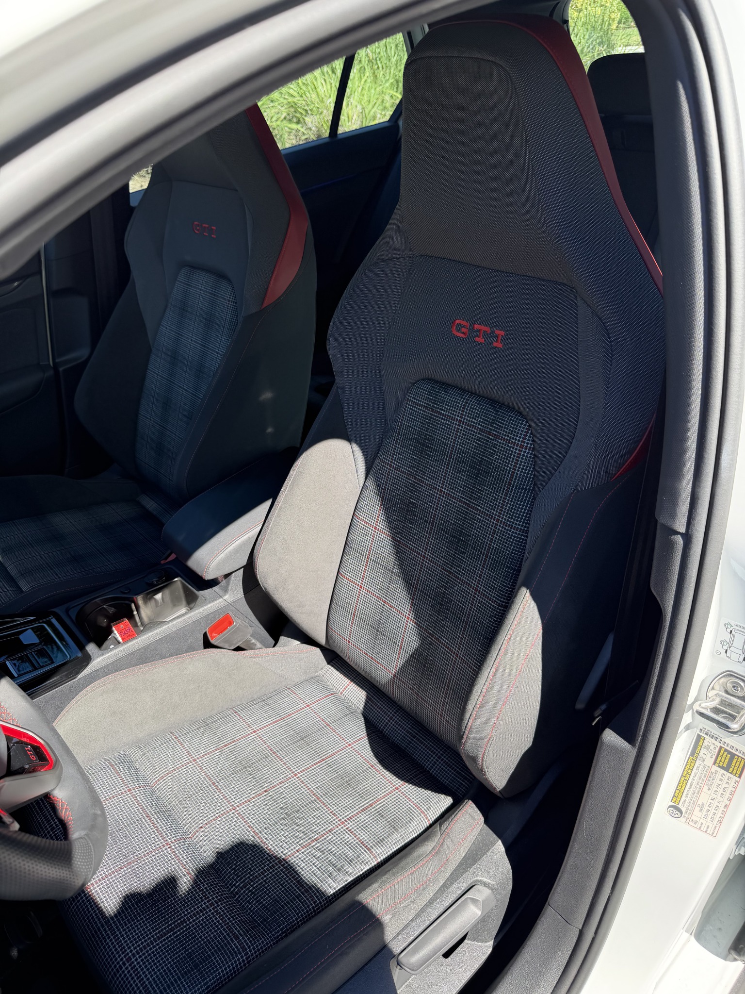Used 2024 Volkswagen GTI SE FWD image 14