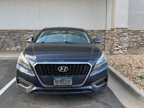 Used 2017 Hyundai Sonata SE image 4