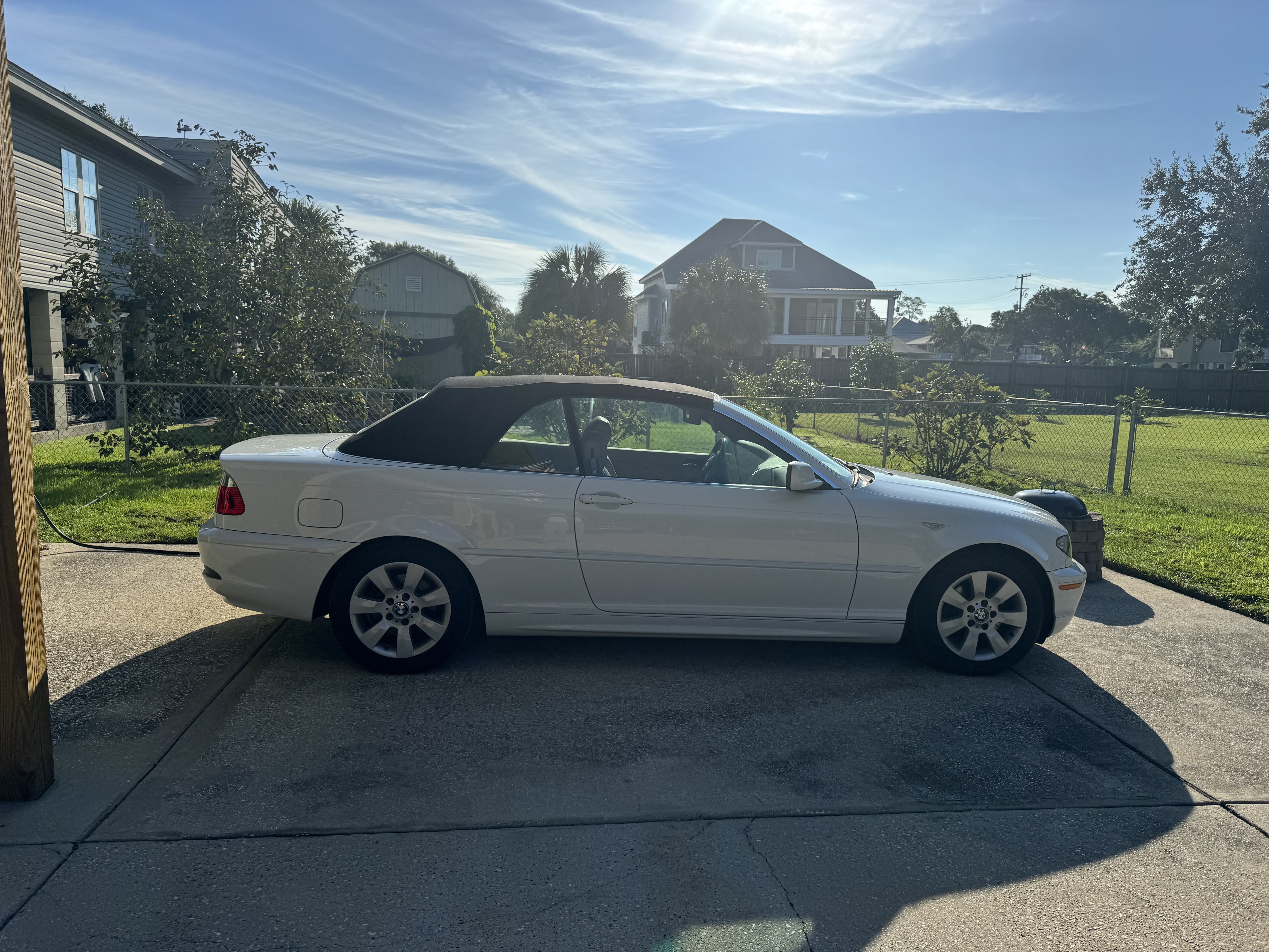 Used 2006 BMW 325Ci Convertible RWD image 2