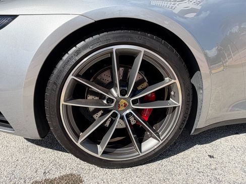 Used 2020 Porsche 911 Carrera S image 25