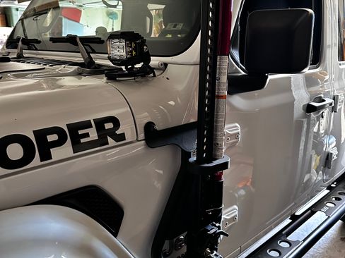 Used 2018 Jeep Wrangler Unlimited Sahara AWD/4WD image 22