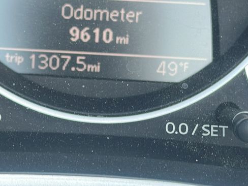 Used 2015 Volkswagen Beetle 1.8T image 8