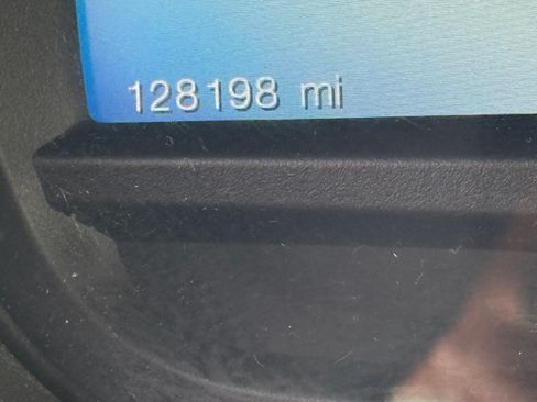 Used 2015 Ford Explorer Limited w/ Equipment Group 301A FWD image 5