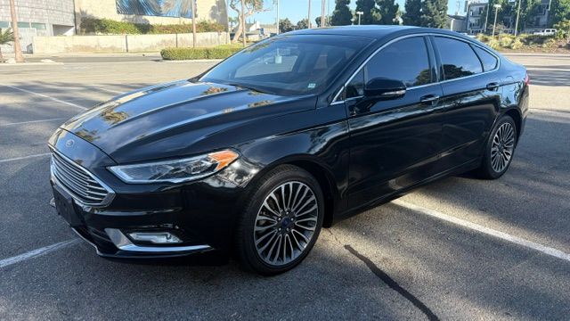 Used 2017 Ford Fusion SE w/ Fusion SE Technology Package FWD image 1