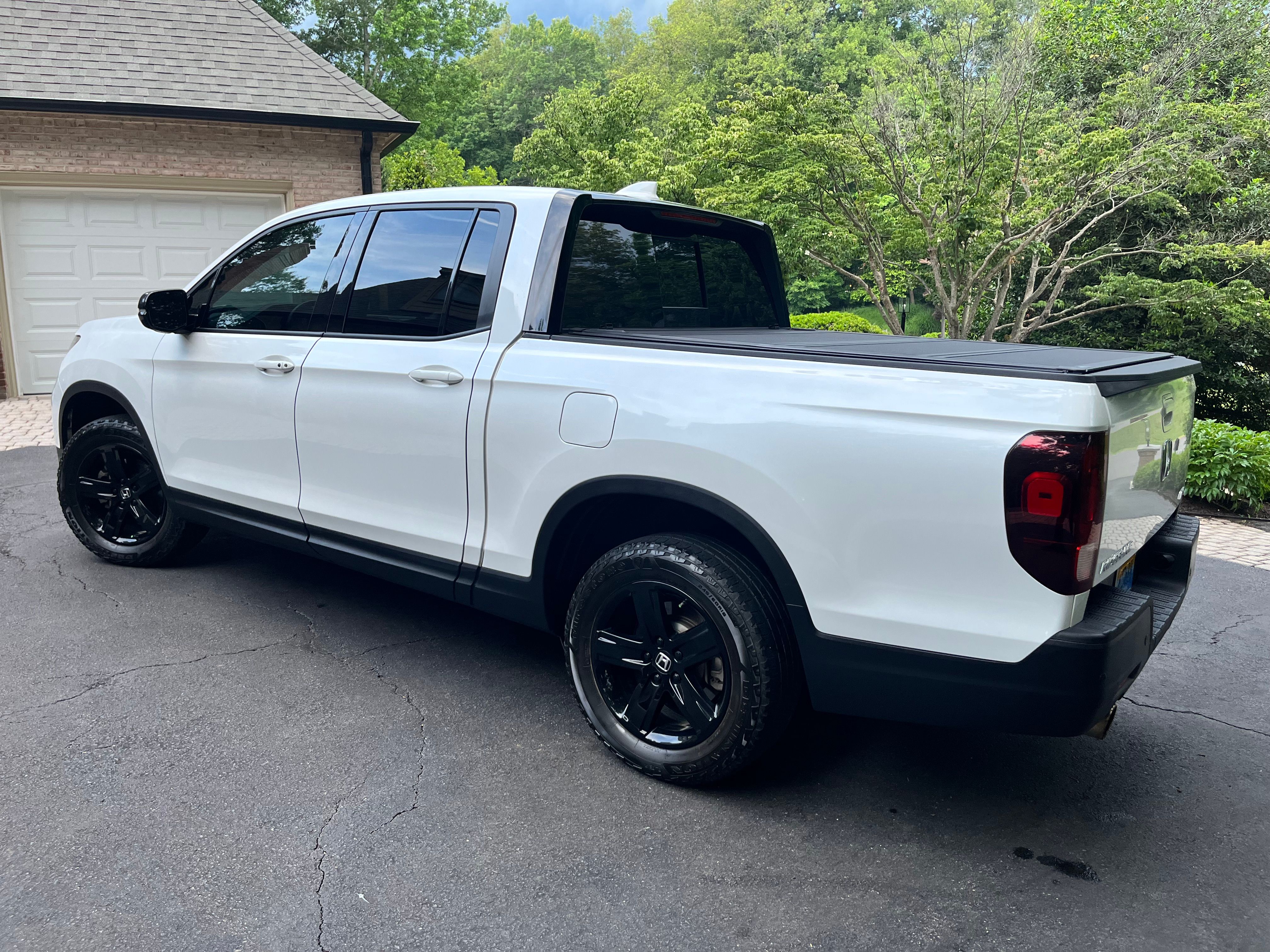Used 2022 Honda Ridgeline Black Edition image 4