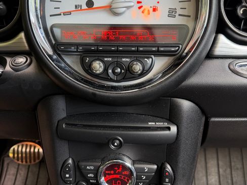 Used 2011 MINI Cooper S FWD image 6