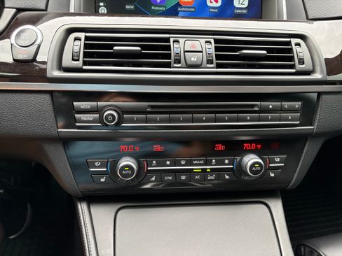 Used 2015 BMW M5 RWD image 15