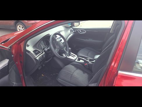 Used 2016 Nissan Sentra SV w/ Style Package image 8