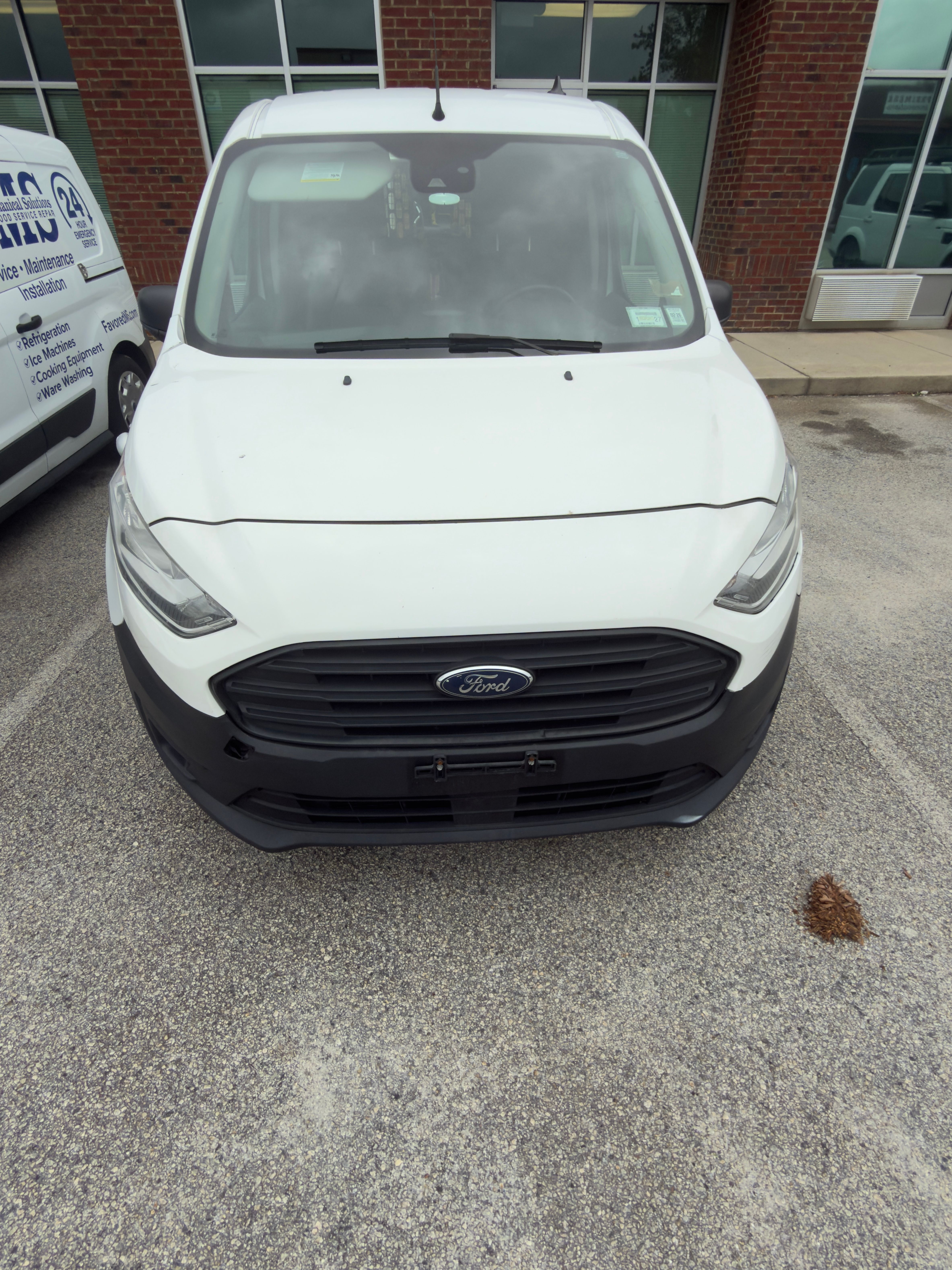 Used 2019 Ford Transit Connect XL FWD image 2