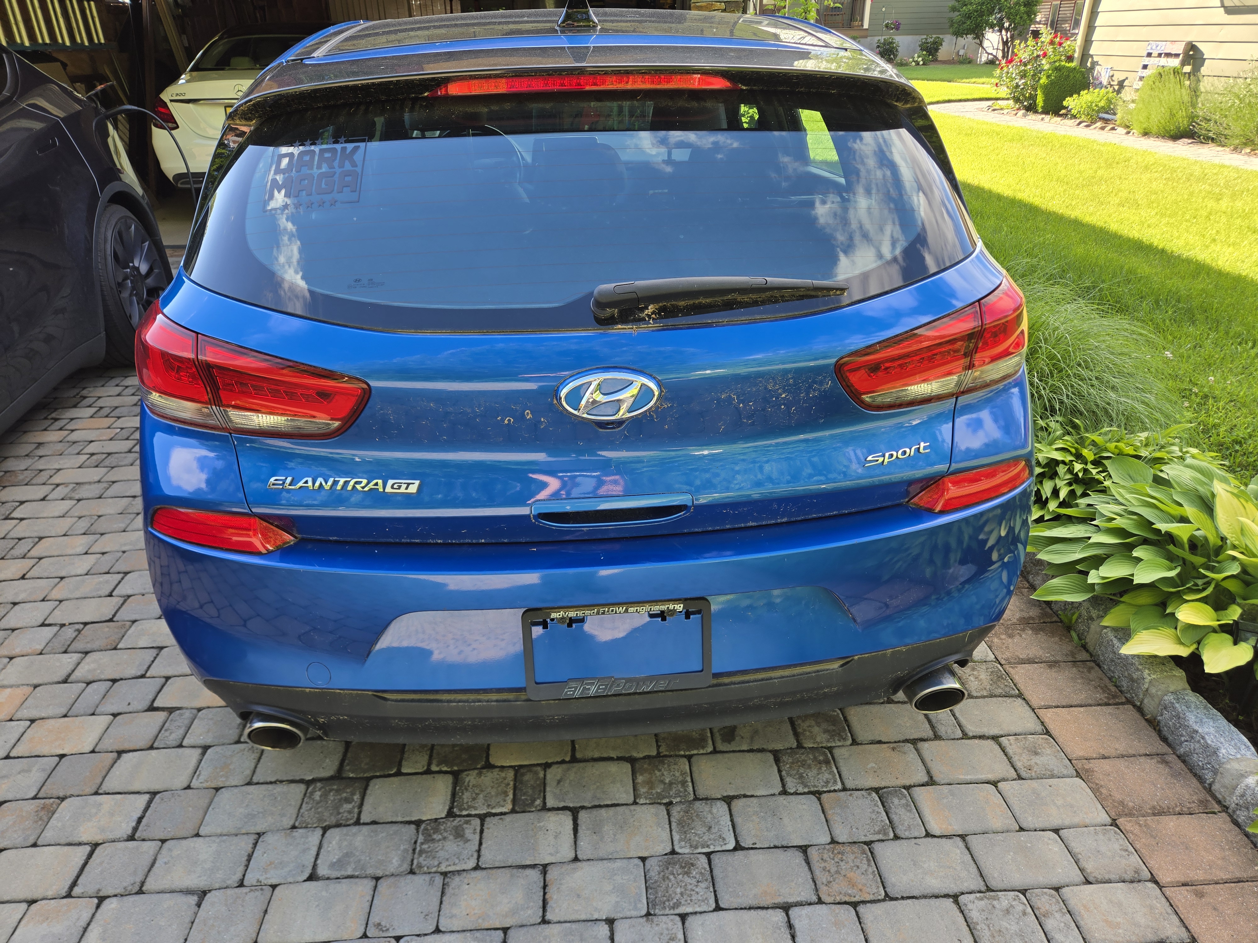 Used 2018 Hyundai Elantra GT Sport w/ Sport Tech Package 04 FWD image 14