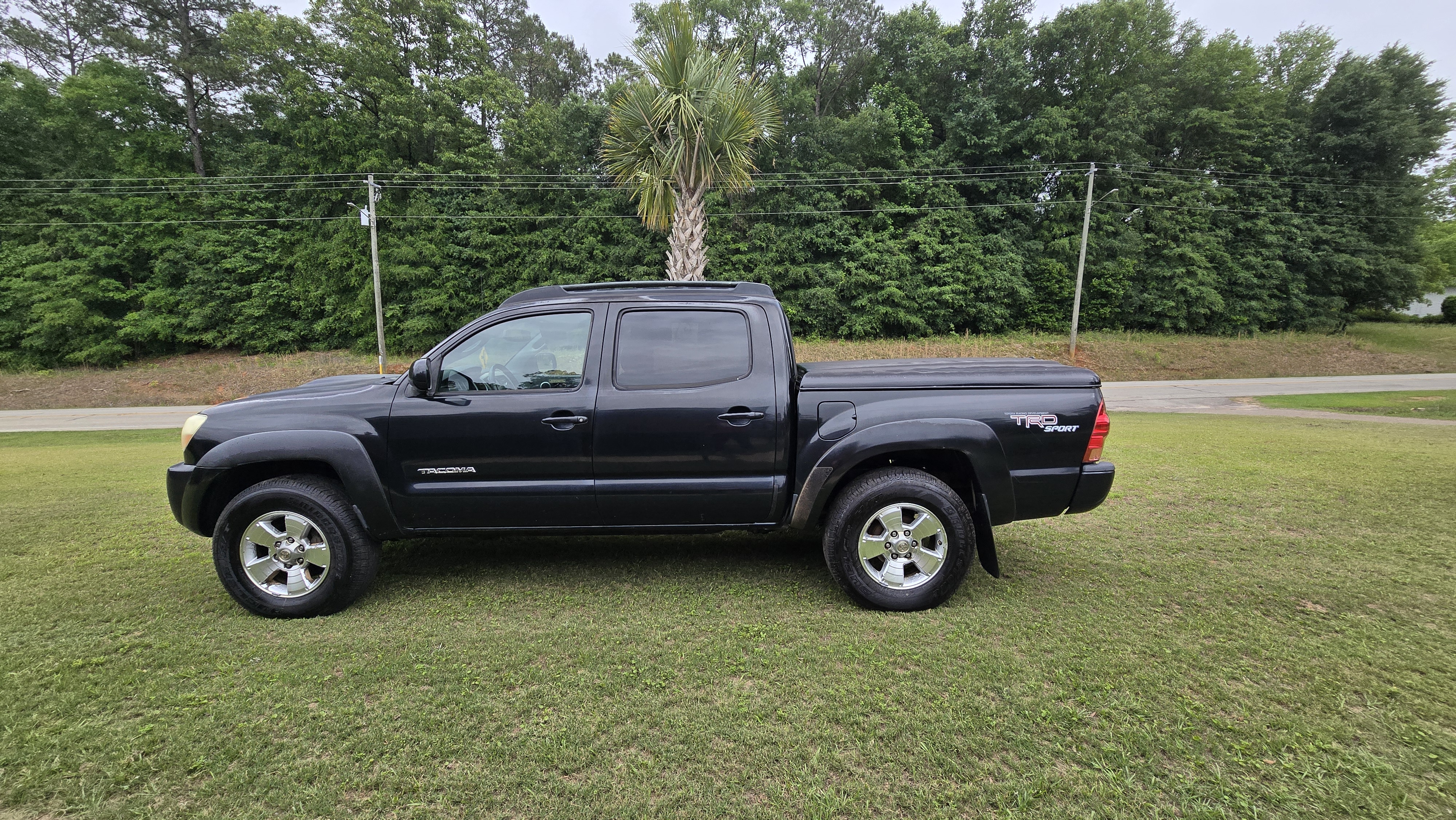 Used 2006 Toyota Tacoma 4x4 Double Cab image 2