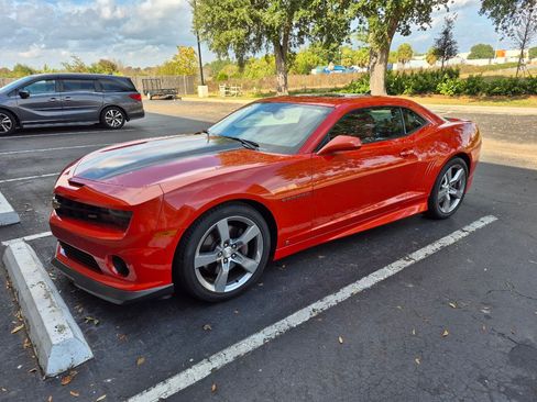 Used 2010 Chevrolet Camaro SS w/ LPO, Ground Effects Package image 16