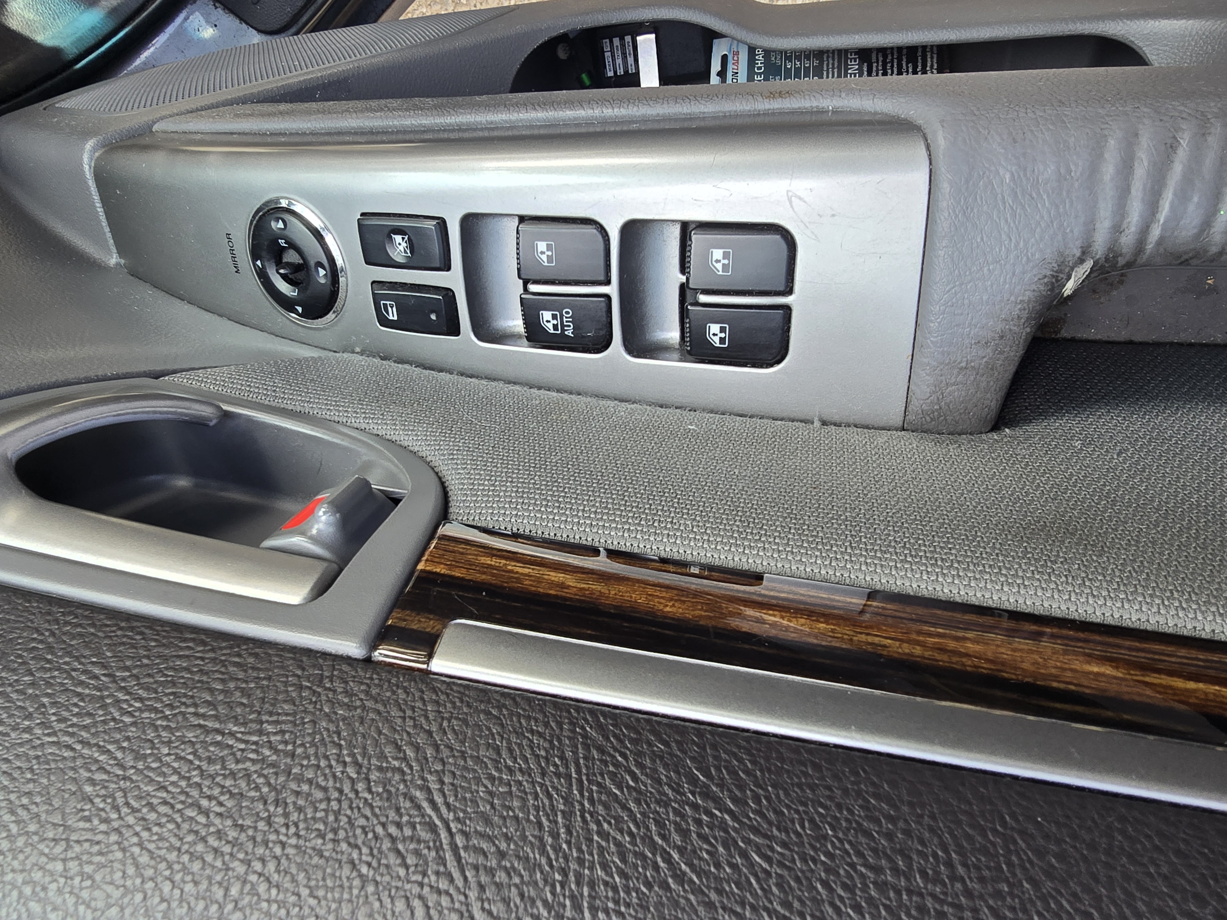 Used 2010 Hyundai Santa Fe GLS FWD image 10