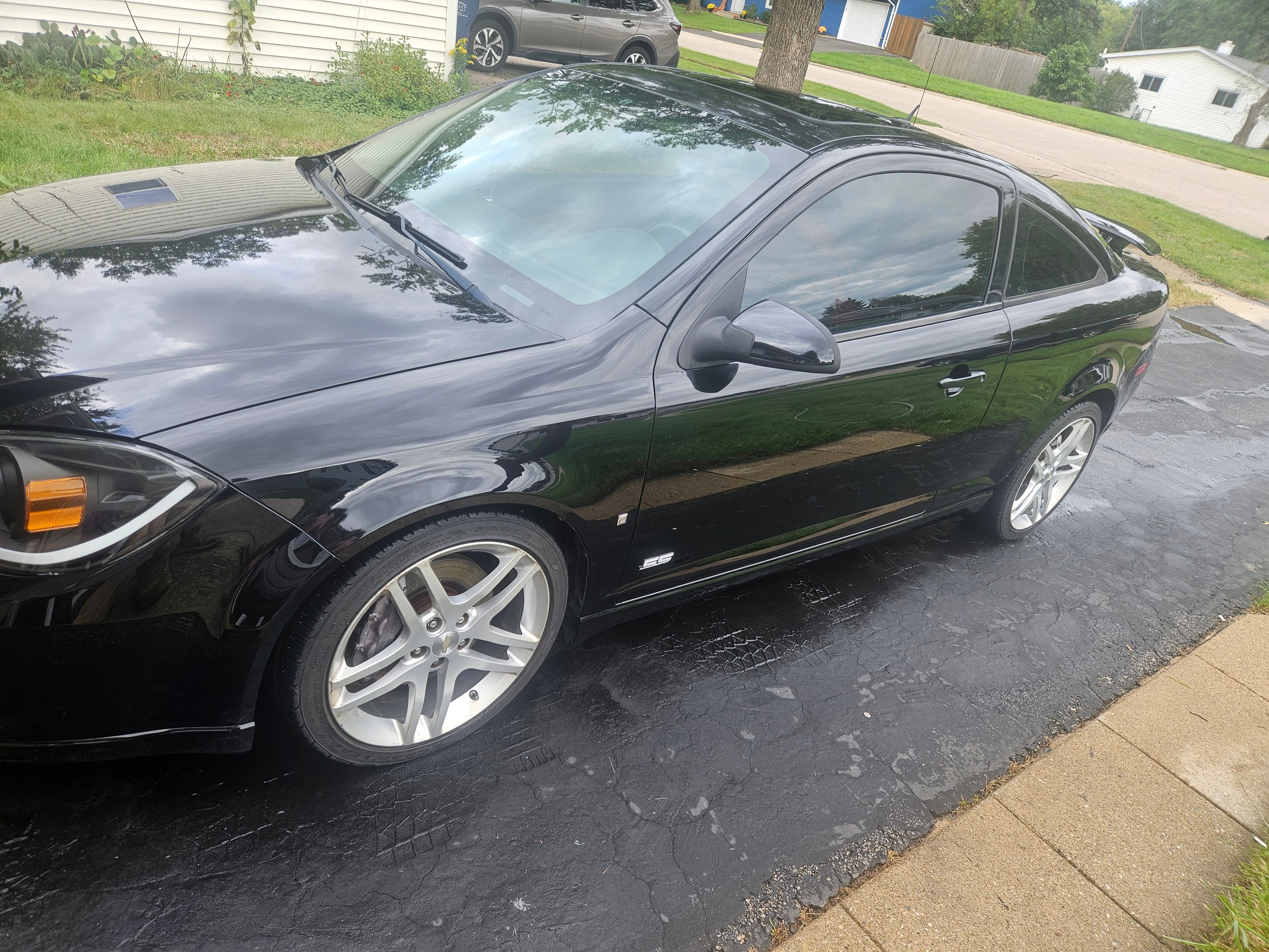 Used 2009 Chevrolet Cobalt SS FWD image 4