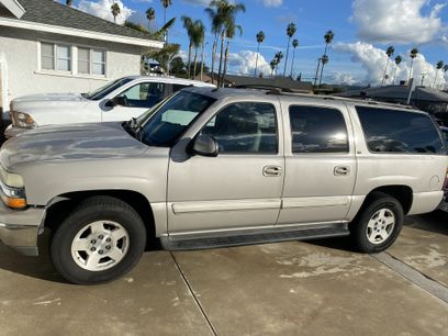 Used 2004 Chevrolet Suburban LT w/ Preferred Equipment Group