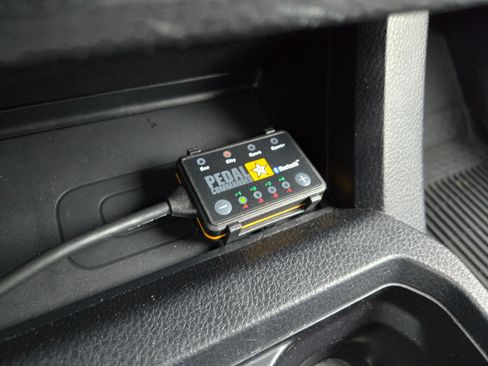 Used 2020 Toyota Tacoma TRD Off-Road w/ TRD Premium Off Road Package image 21