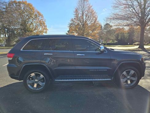 Used 2014 Jeep Grand Cherokee Overland image 11
