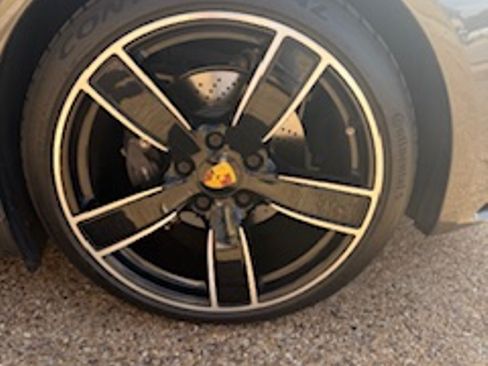 Used 2019 Porsche 911 Carrera image 5