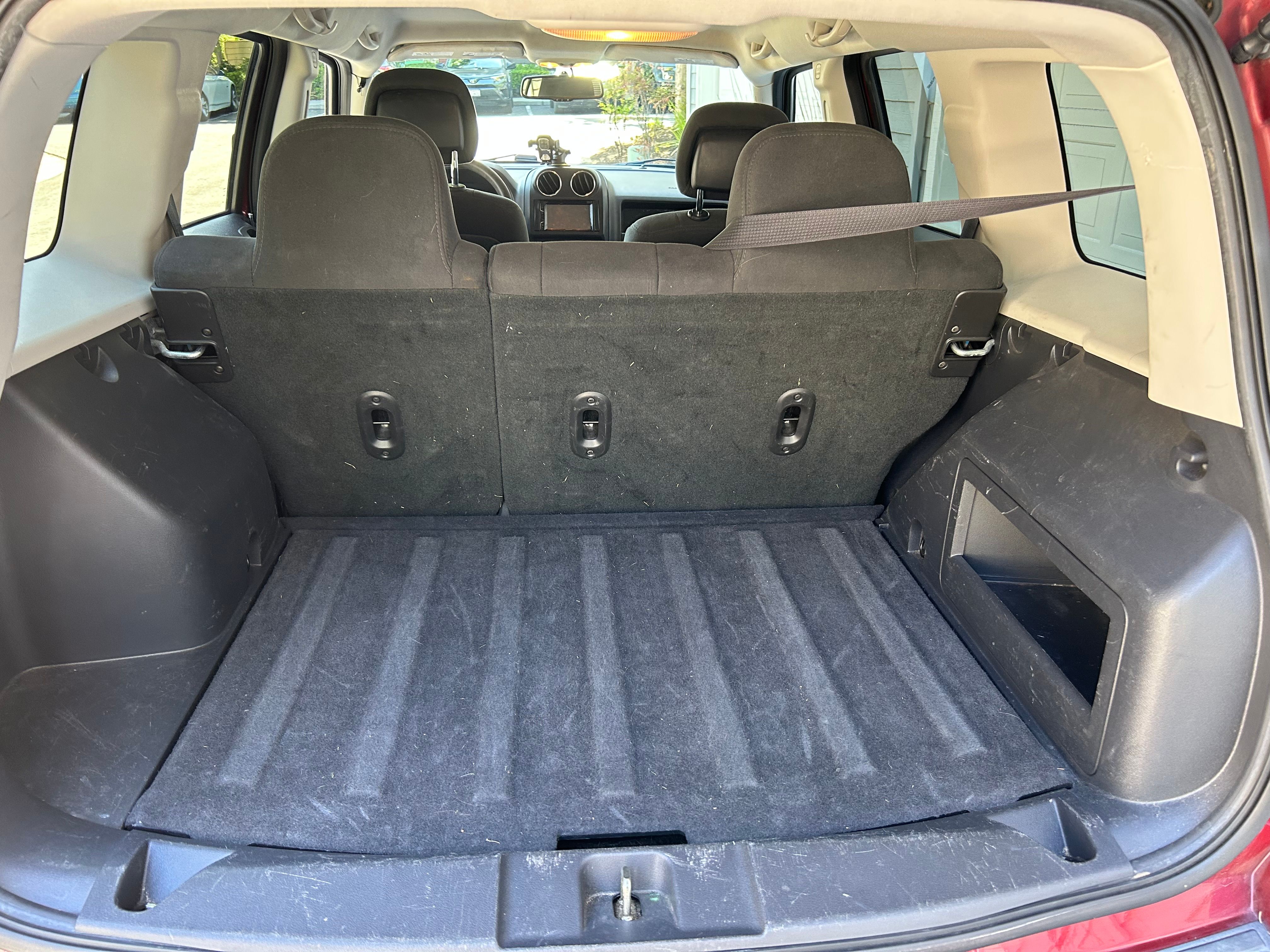 Used 2016 Jeep Patriot Sport w/ Power Value Group FWD image 9